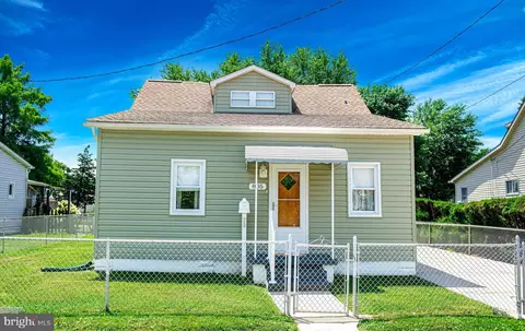 805 Silver Ave, Essex, MD 21221