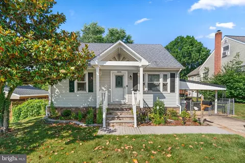 1206 Oakland Terrace Rd, Halethorpe, MD 21227