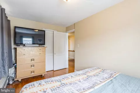 Bedroom - 1100 Elm Rd, Halethorpe, MD 21227 photo 3 of 5