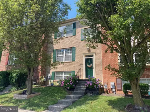 9235 Hines Estates Dr, Parkville, MD 21234