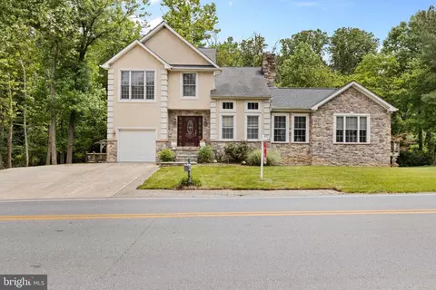 227 Oella Ave, Catonsville, MD 21228