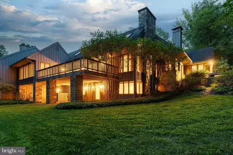 2526 Stone Mill Rd, Pikesville, MD 21208