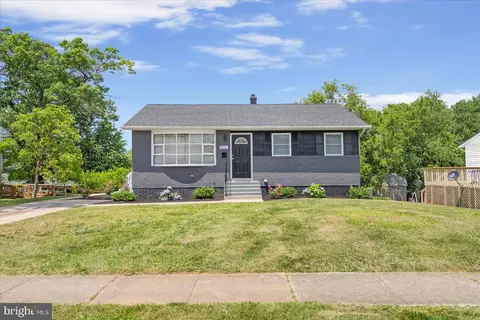 214 E Cherry Hill Rd, Reisterstown, MD 21136