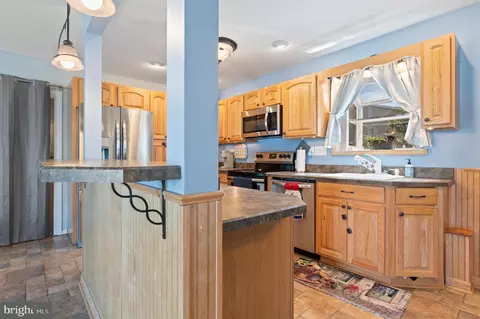 Kitchen - 9 Eva Ct, Middle River, MD 21220 photo 5 of 5
