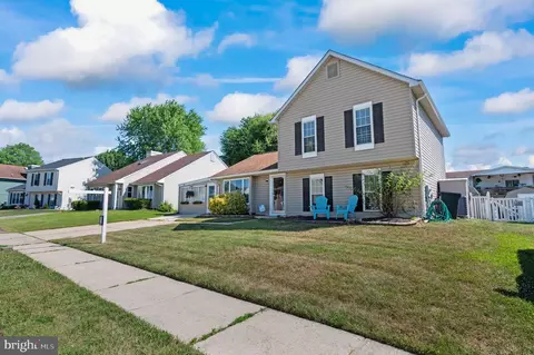 Exterior - 9 Eva Ct, Middle River, MD 21220 photo 12 of 15