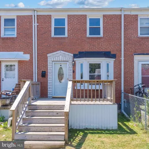 823 Middlesex Rd, Essex, MD 21221