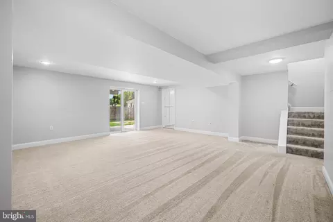 Living - 9207 Kilbride, Nottingham, MD 21236 photo 8 of 8