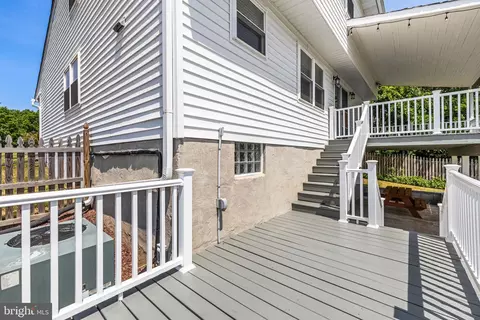 Exterior - 9207 Kilbride, Nottingham, MD 21236 photo 8 of 13