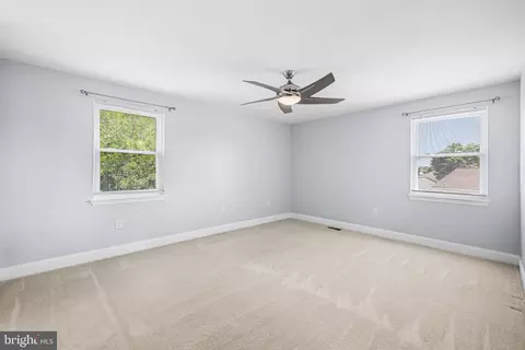 Bedroom - 9207 Kilbride, Nottingham, MD 21236 photo 4 of 5