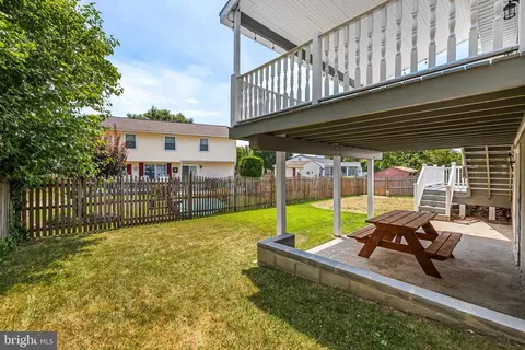 Exterior - 9207 Kilbride, Nottingham, MD 21236 photo 9 of 13