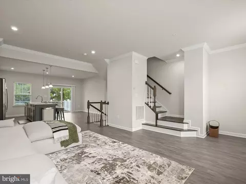 Entry Way - 3034 Shaws Rd, Sparrows Point, MD 21219 photo 2 of 3