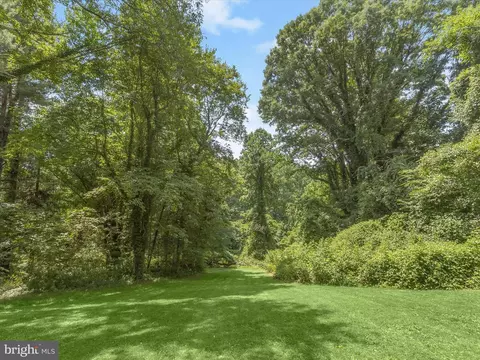 Exterior - 2926 Ridge Rd, Windsor Mill, MD 21244 photo 7 of 7