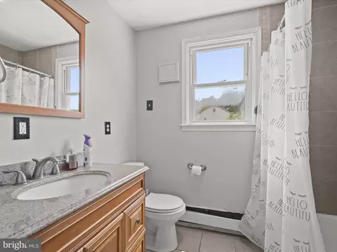 Bath - 2926 Ridge Rd, Windsor Mill, MD 21244 photo 1 of 2