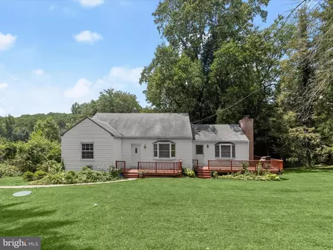 2926 Ridge Rd, Windsor Mill, MD 21244