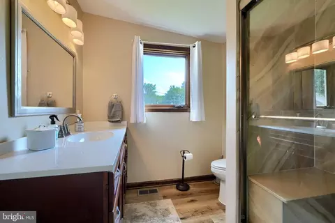 1103 Chester Rd, Middle River, MD 21220 photo 34