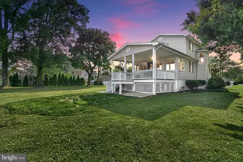 1103 Chester Rd, Middle River, MD 21220 photo 2