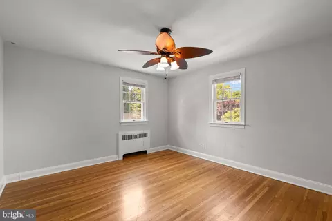 Bedroom - 82 Murdock Rd, Baltimore, MD 21212 photo 1 of 5