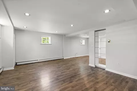 Living - 82 Murdock Rd, Baltimore, MD 21212 photo 4 of 6