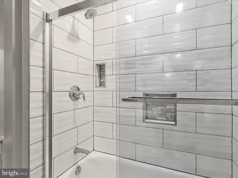 2009 Jolly Rd, Baltimore, MD 21209 photo 30