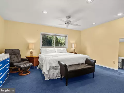2009 Jolly Rd, Baltimore, MD 21209 photo 20