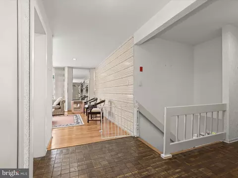 2009 Jolly Rd, Baltimore, MD 21209 photo 4