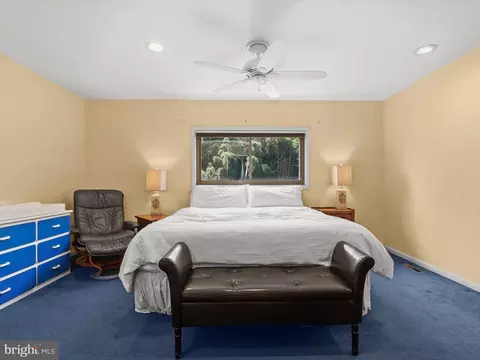 2009 Jolly Rd, Baltimore, MD 21209 photo 21
