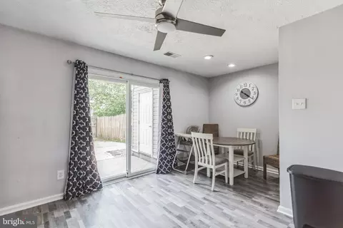 618 Kittendale Cir, Middle River, MD 21220 photo 12