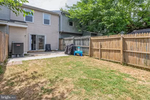 618 Kittendale Cir, Middle River, MD 21220 photo 27
