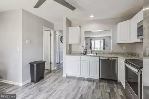 618 Kittendale Cir, Middle River, MD 21220 photo 6