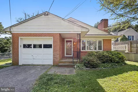 19 Cedar Knoll Rd, Cockeysville, MD 21030