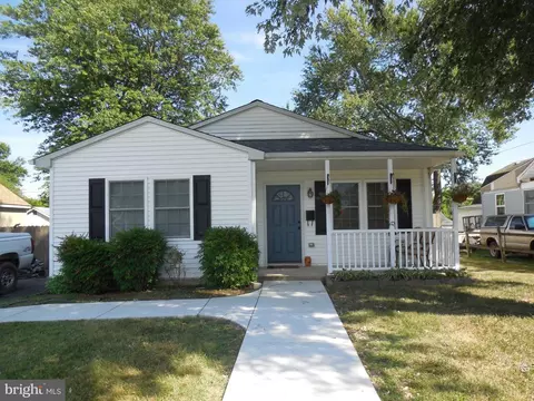 13 Transverse Ave, Middle River, MD 21220 photo 2