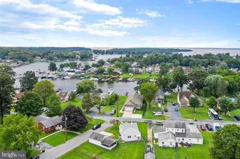 7801 Cove Rd, Sparrows Point, MD 21219