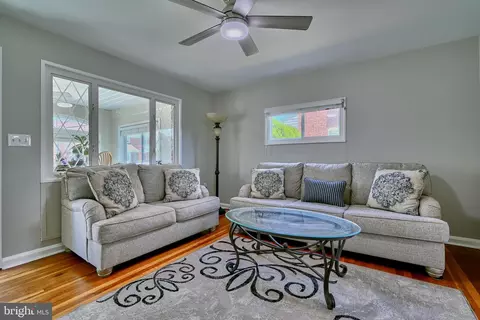 Living - 1951 Ormand Rd, Dundalk, MD 21222 photo 1 of 1