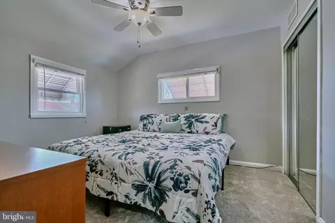 Bedroom - 1951 Ormand Rd, Dundalk, MD 21222 photo 2 of 8