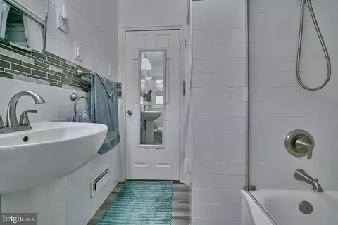 Bath - 1951 Ormand Rd, Dundalk, MD 21222 photo 3 of 4