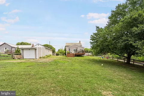 Exterior - 3205 Mount Carmel Rd, Upperco, MD 21155 photo 8 of 12