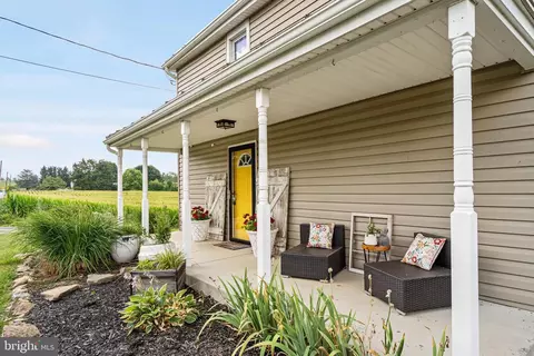 Exterior - 3205 Mount Carmel Rd, Upperco, MD 21155 photo 2 of 12