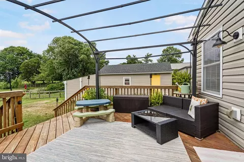 Exterior - 3205 Mount Carmel Rd, Upperco, MD 21155 photo 3 of 12