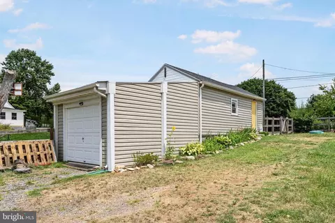 Exterior - 3205 Mount Carmel Rd, Upperco, MD 21155 photo 12 of 12