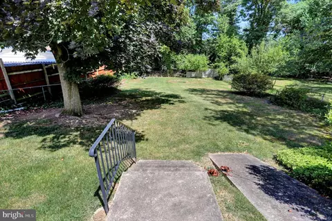 3826 E Joppa Rd, Nottingham, MD 21236 photo 12