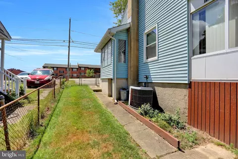 3826 E Joppa Rd, Nottingham, MD 21236 photo 5