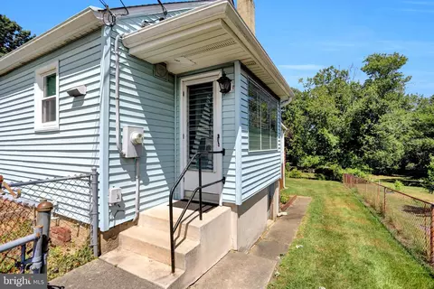 3826 E Joppa Rd, Nottingham, MD 21236 photo 3