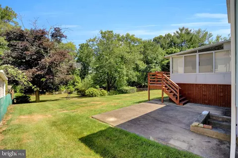 3826 E Joppa Rd, Nottingham, MD 21236 photo 9