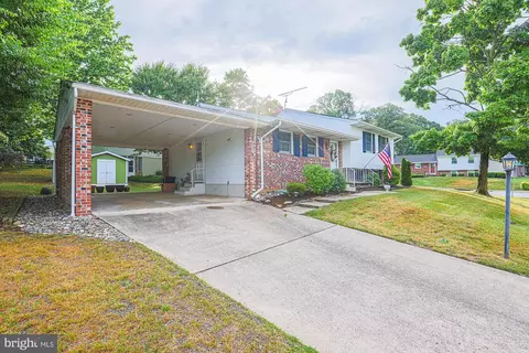 4804 Torpoint Rd, Nottingham, MD 21236 photo 2
