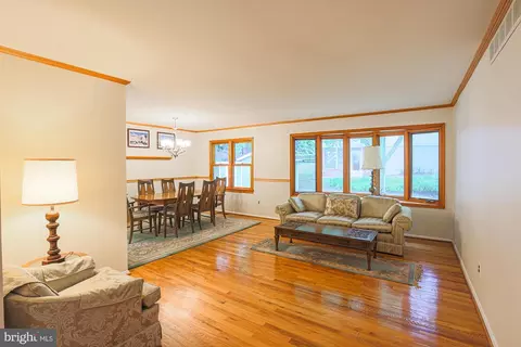 4804 Torpoint Rd, Nottingham, MD 21236 photo 6