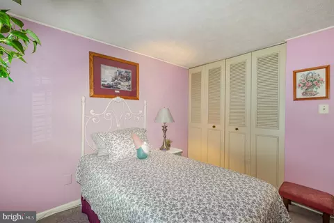 25 Freedom Ct, Middle River, MD 21220 photo 17