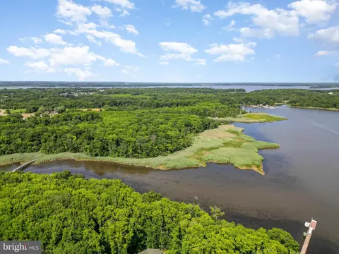 25 Freedom Ct, Middle River, MD 21220 photo 28