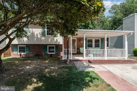 25 Freedom Ct, Middle River, MD 21220 photo 3