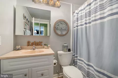 25 Freedom Ct, Middle River, MD 21220 photo 15