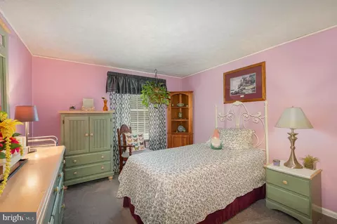 25 Freedom Ct, Middle River, MD 21220 photo 16